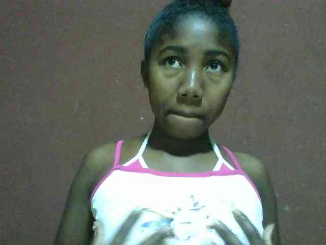 Annah21 webcam
