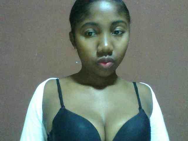 Annah21 webcam