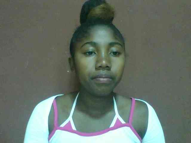 Annah21 webcam