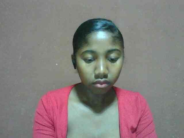 Annah21 webcam