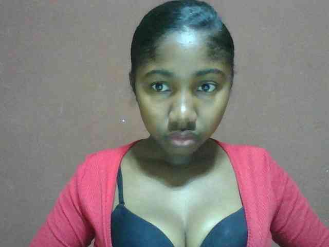 Annah21 webcam