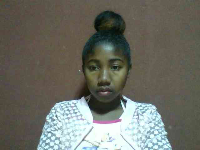 Annah21 webcam