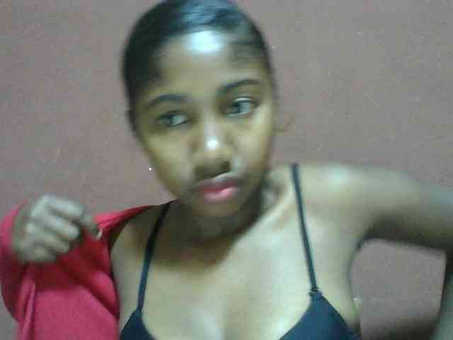 Annah21 webcam