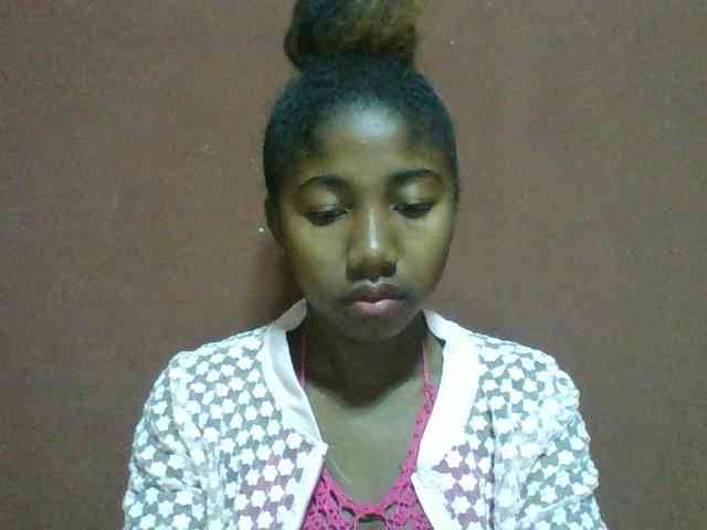 Annah21 webcam