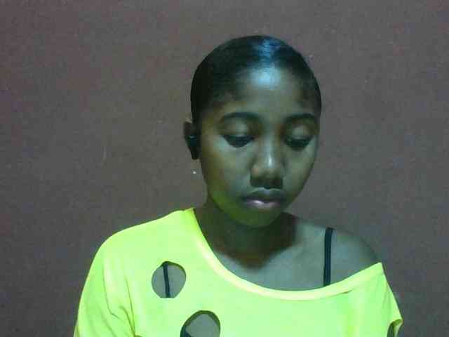 Annah21 webcam