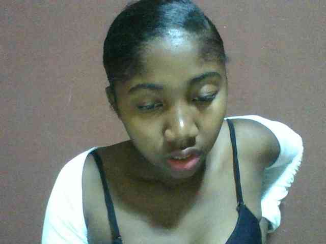 Annah21 webcam