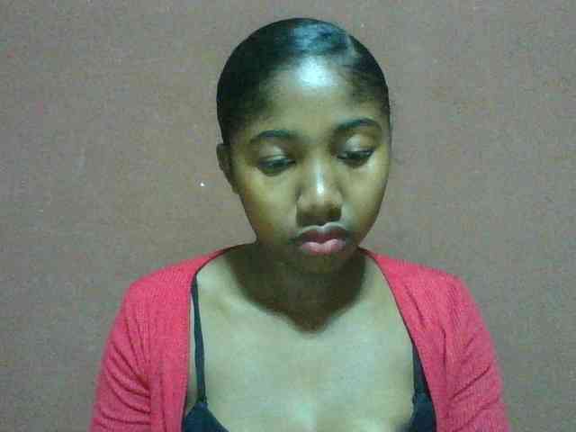 Annah21 webcam