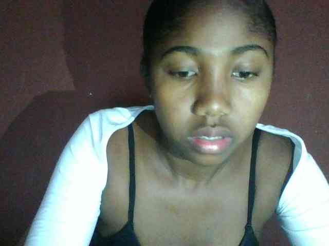 Annah21 webcam