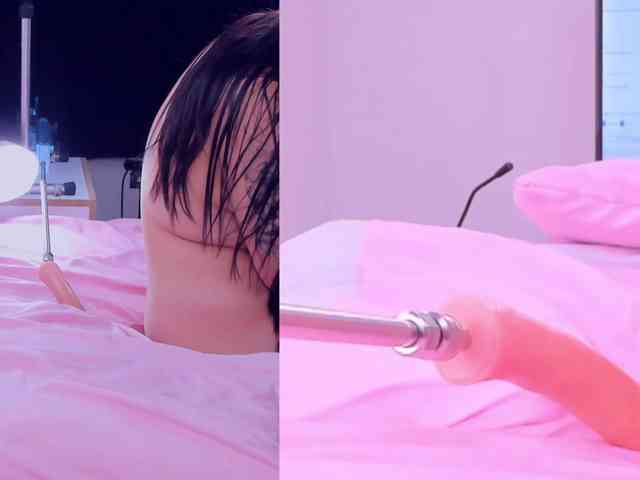 Kinky-cloe webcam