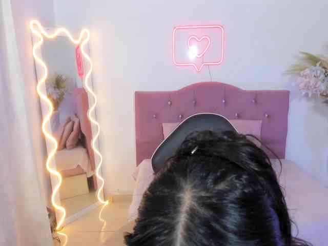 kendra-tay kendra-tay