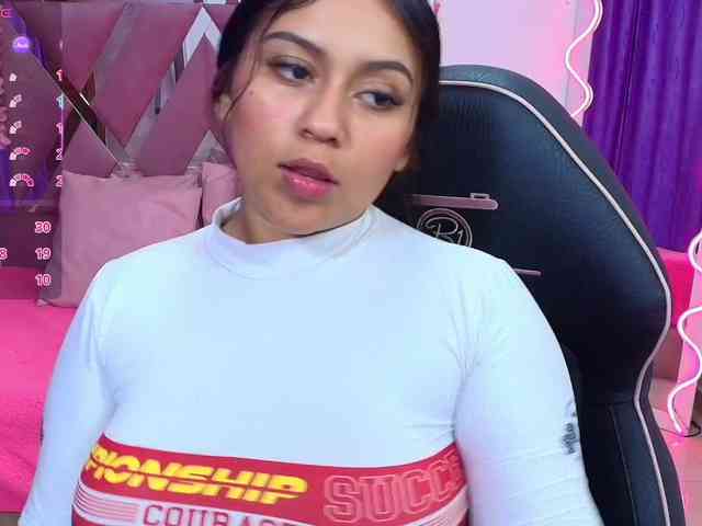 kendra-tay kendra-tay