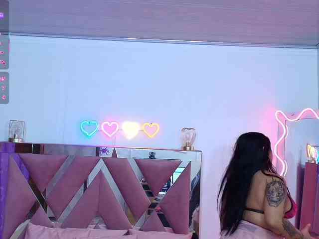 kendra-tay webcam