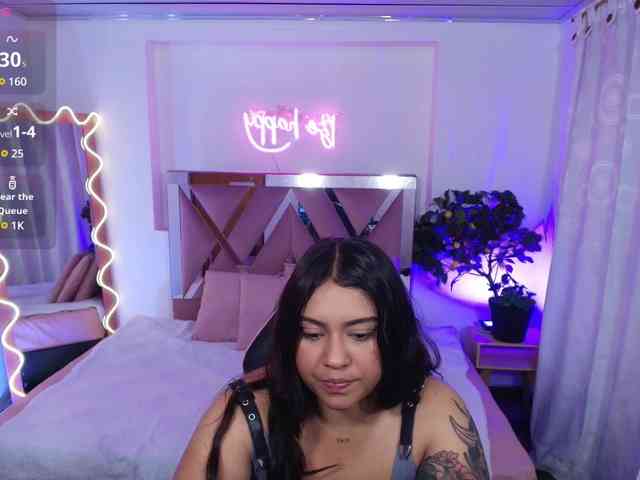 kendra-tay webcam
