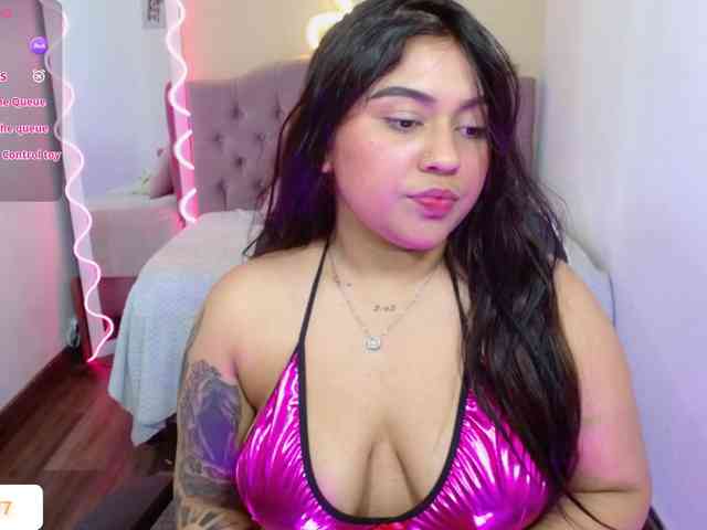 kendra-tay webcam