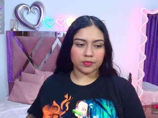 kendra-tay webcam