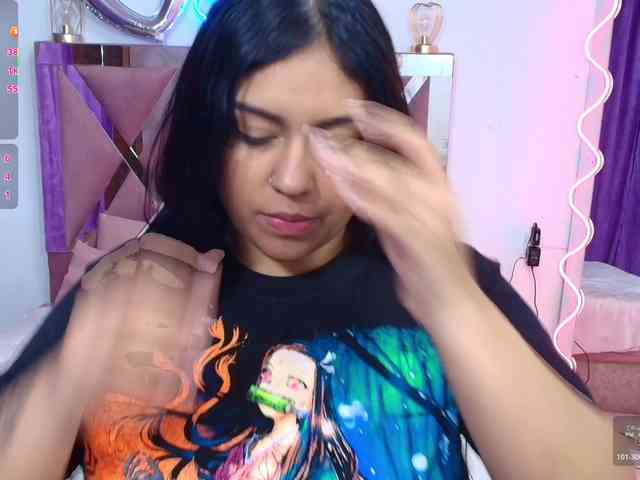 kendra-tay webcam