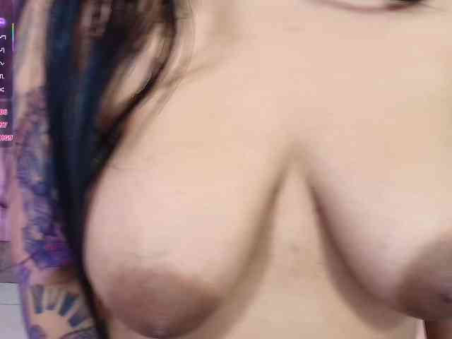 kendra-tay webcam