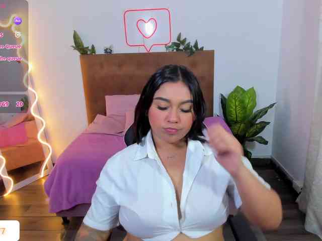 kendra-tay webcam