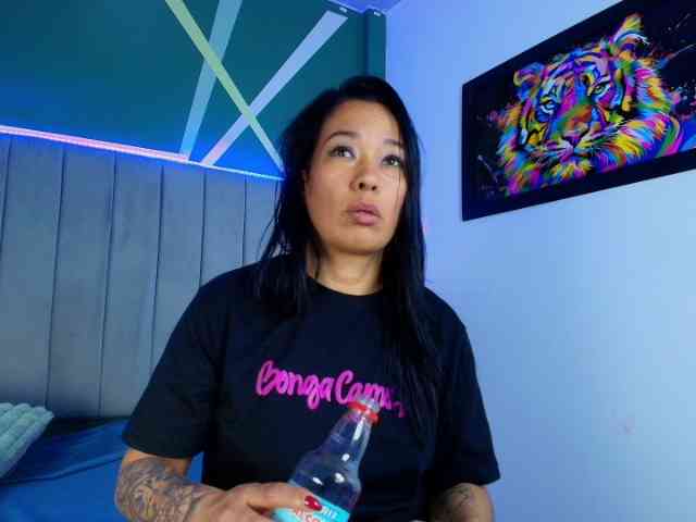 Kyllee28 webcam