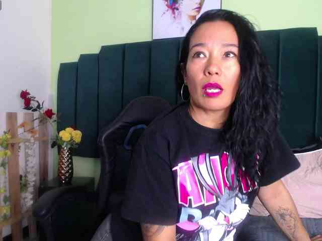 Kyllee28 webcam
