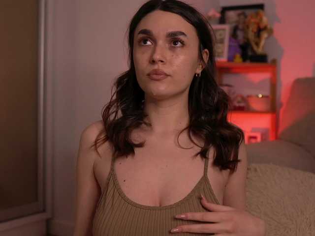 MonaLisss's BongaCams show and profile