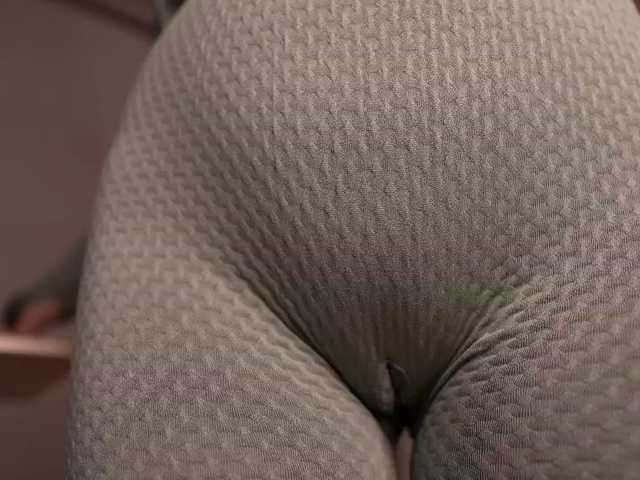 MonaLisss's BongaCams show and profile