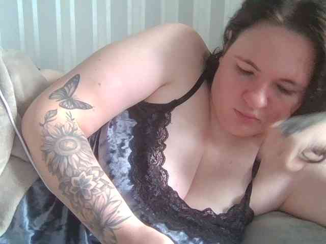 BritaMilly webcam