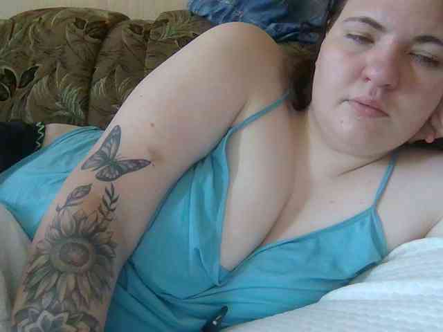 BritaMilly webcam