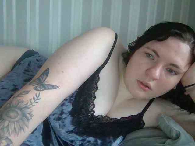 BritaMilly webcam