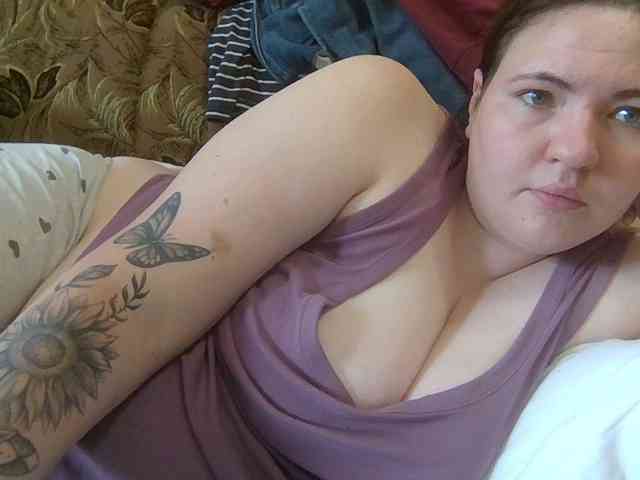 BritaMilly webcam