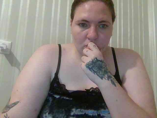 BritaMilly webcam