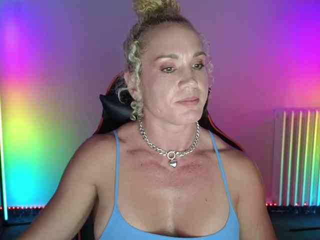 Latinasexy4 webcam