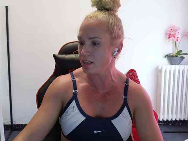 Latinasexy4 webcam