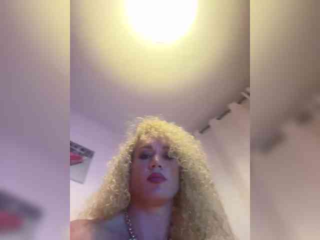 Latinasexy4 webcam