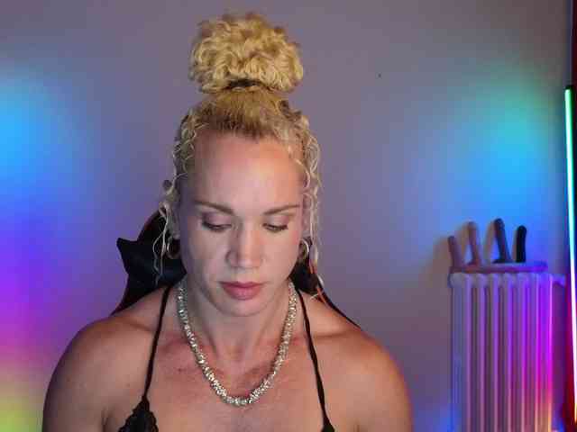 Latinasexy4 webcam