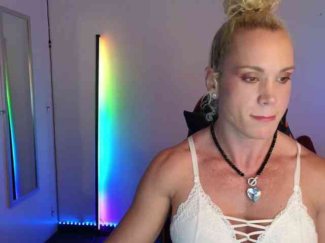 Latinasexy4 webcam