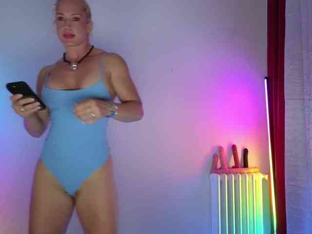 Latinasexy4 webcam