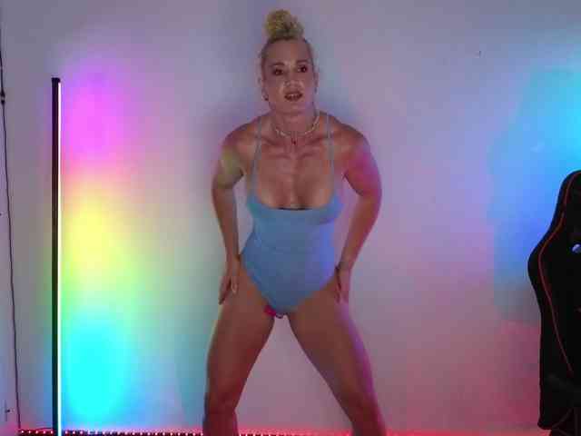 Latinasexy4 webcam