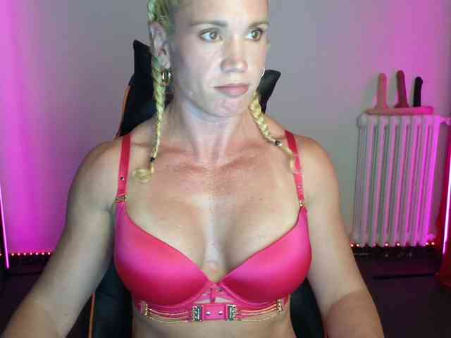 Latinasexy4 webcam