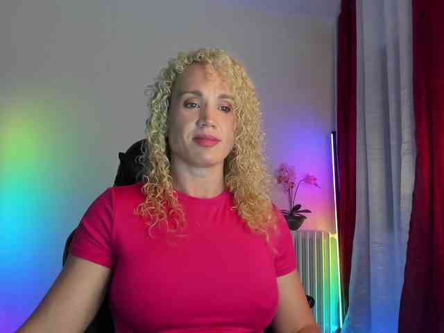 Latinasexy4 webcam