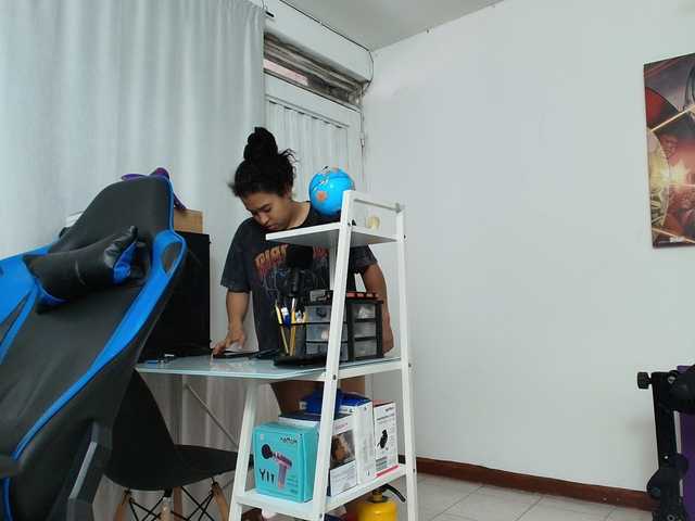 couplee-horny's BongaCams show and profile