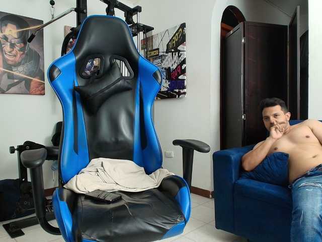 couplee-horny live cam