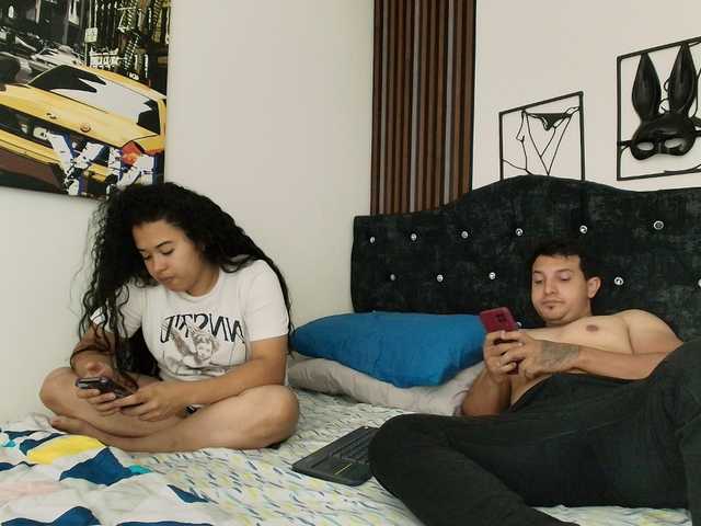 couplee-horny's BongaCams show and profile