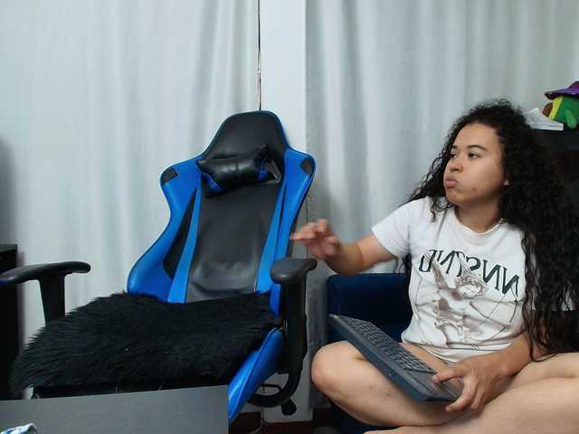 couplee-horny preview