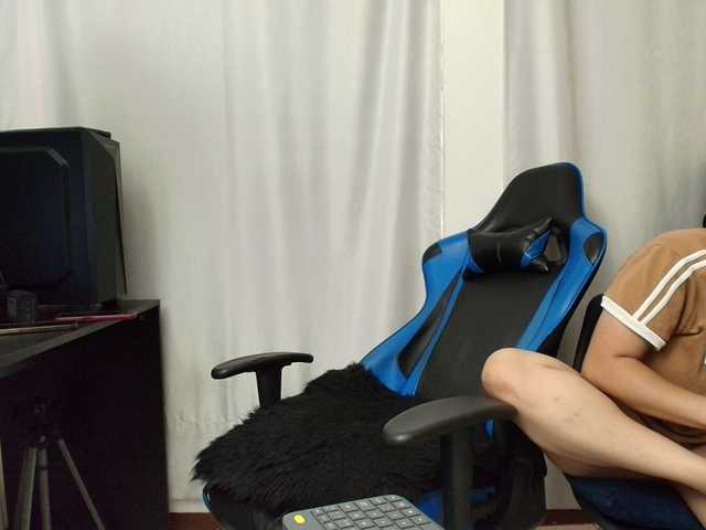 couplee-horny's BongaCams show and profile