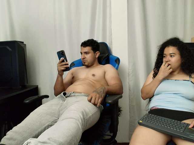 couplee-horny's BongaCams show and profile