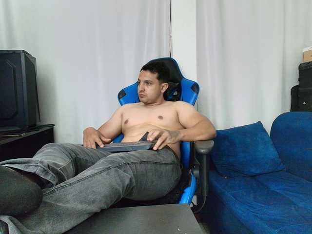 couplee-horny preview