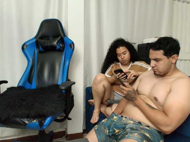 couplee-horny's BongaCams show and profile