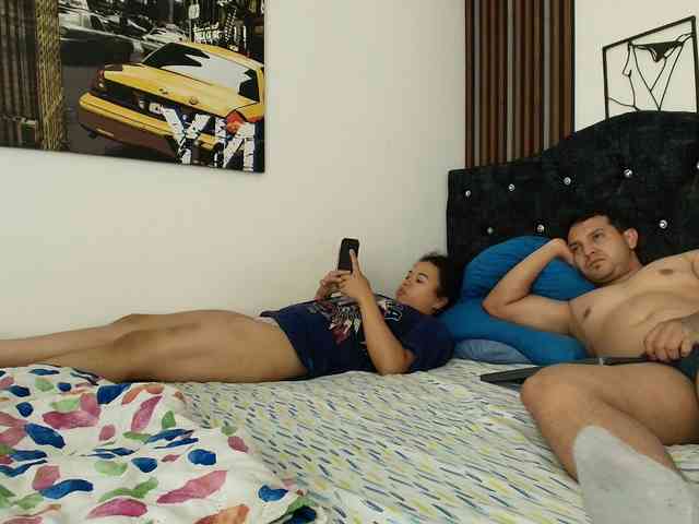 couplee-horny webcam