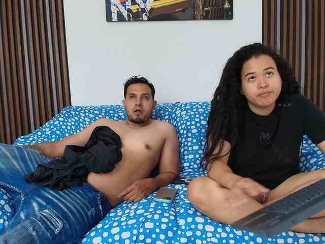 couplee-horny webcam